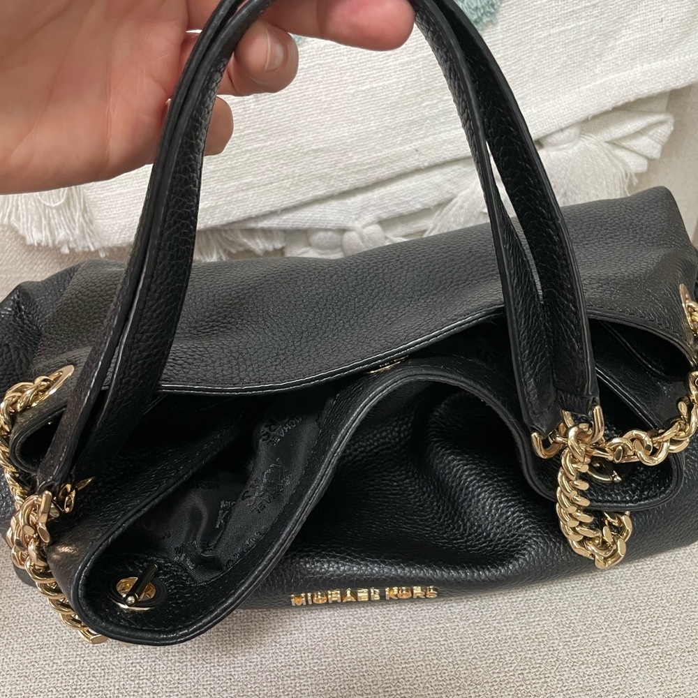 Michael Kors Jet Set Bag - Picture 3 of 16